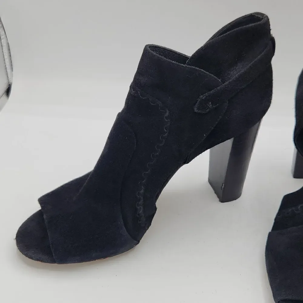 VINCE CAMUTO Conley Black Leather Suede Peep-Toe